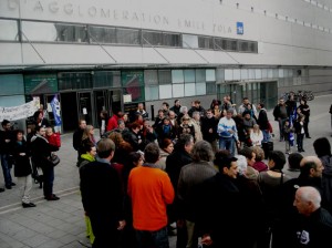 "Touche pas à mon dimanche" proclamait une banderolle (photo : Mj)