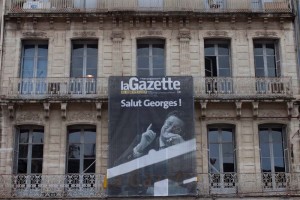 Immeuble de La Gazette sur la place de la Comédie à Montpellier le 1er novembre 2010 (Photo : J.-O. Teyssier)