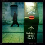 Un composteur de quai de tramway à Montpellier (photo : Xavier Malafosse)