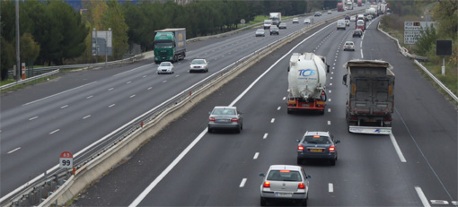 L'autoroute A9 à l'ouest de Montpellier en novembre 2011 (photo : J.-O. T.)