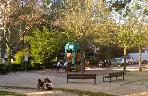 Le square Jouanique (photo : Lucie Lecherbonnier)