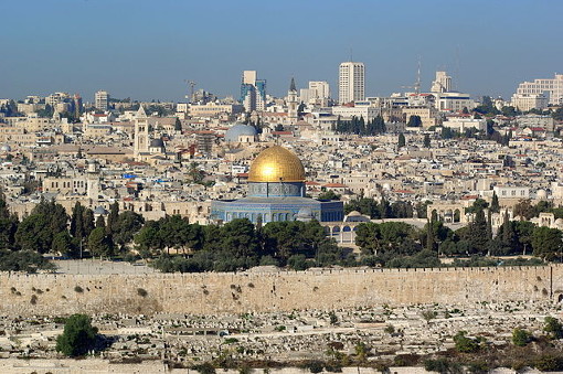 Vue générale du dôme du Rocher à Jérusalem-Est, troisième lieu saint pour les musulmans, le 10 novembre 2008 (photo domaine public : Berthold Werner)